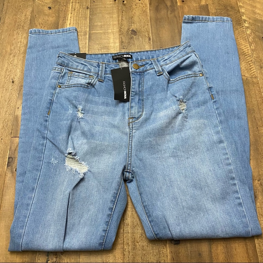 Fashion Nova Hannah High Rise Jeans Light Blue 9 - Picture 2 of 13